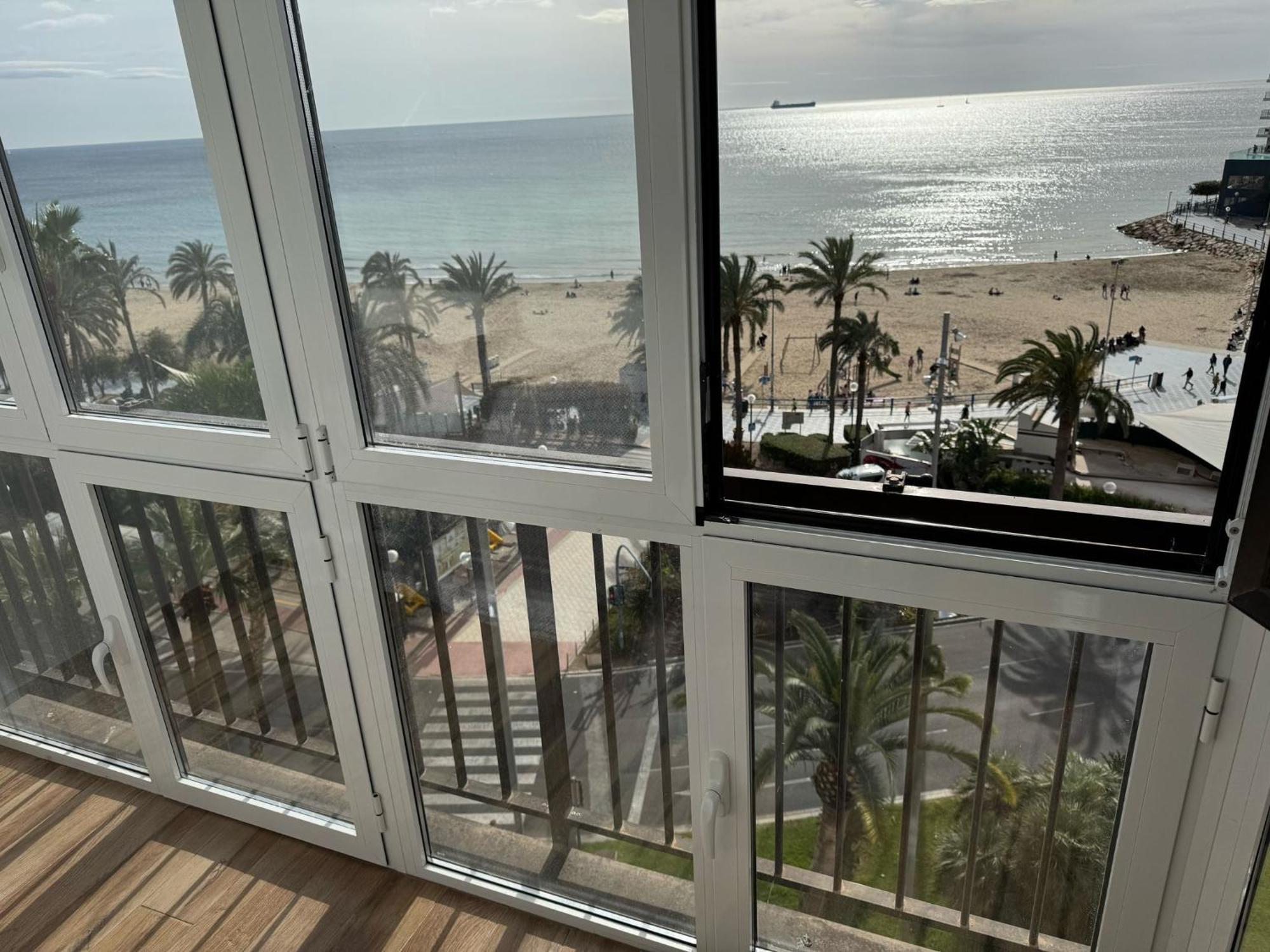 Apartamentos Playa Postiguet Alicante Exterior photo